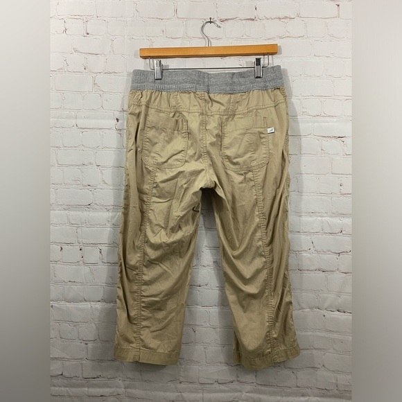 BCG Pants Womens Size Medium Tan & Gray Drawstring Elastic Waist Capris - Picture 2 of 6